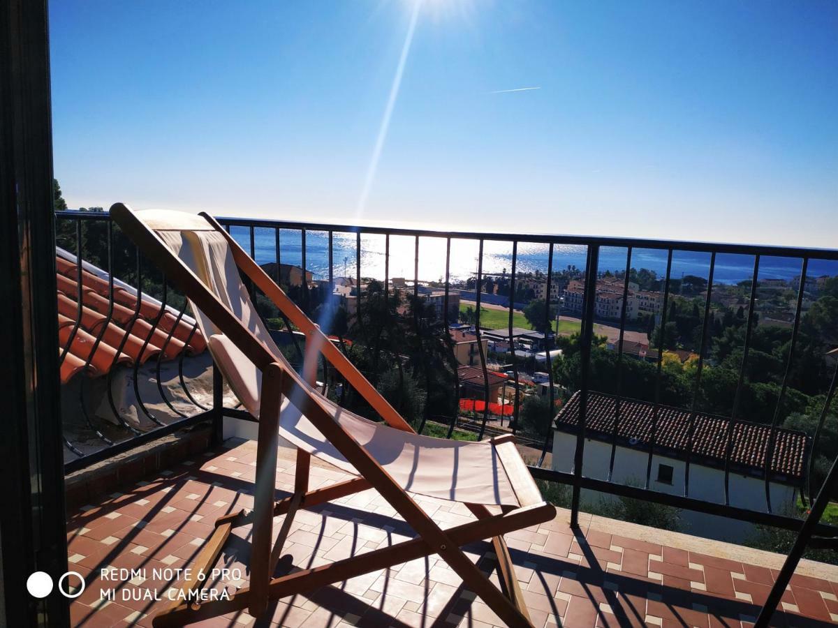 Mansarda Mare Bella Vista Citra Zero Zero Ottanta Trentuno Lt O738 Apartment Империа Екстериор снимка